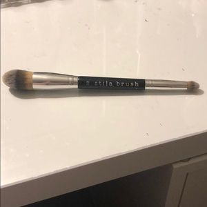 Stila #33 One Step Complexion Brush